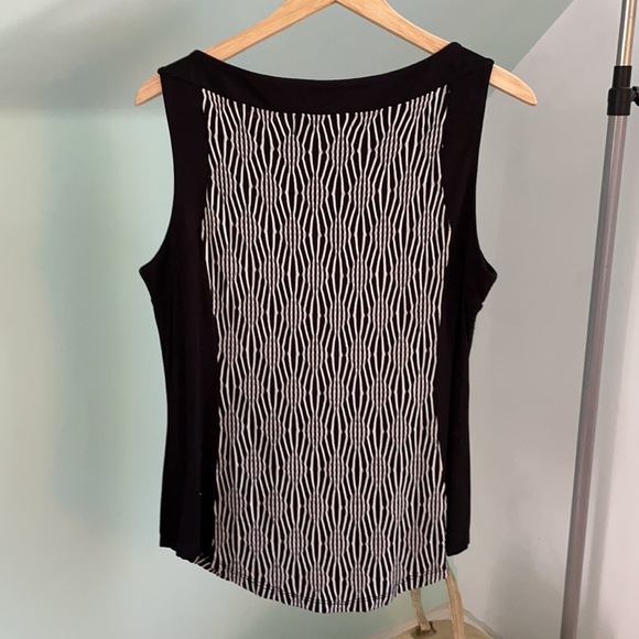 Boat neck printed top by Canadian designer - Picture 3 of 3